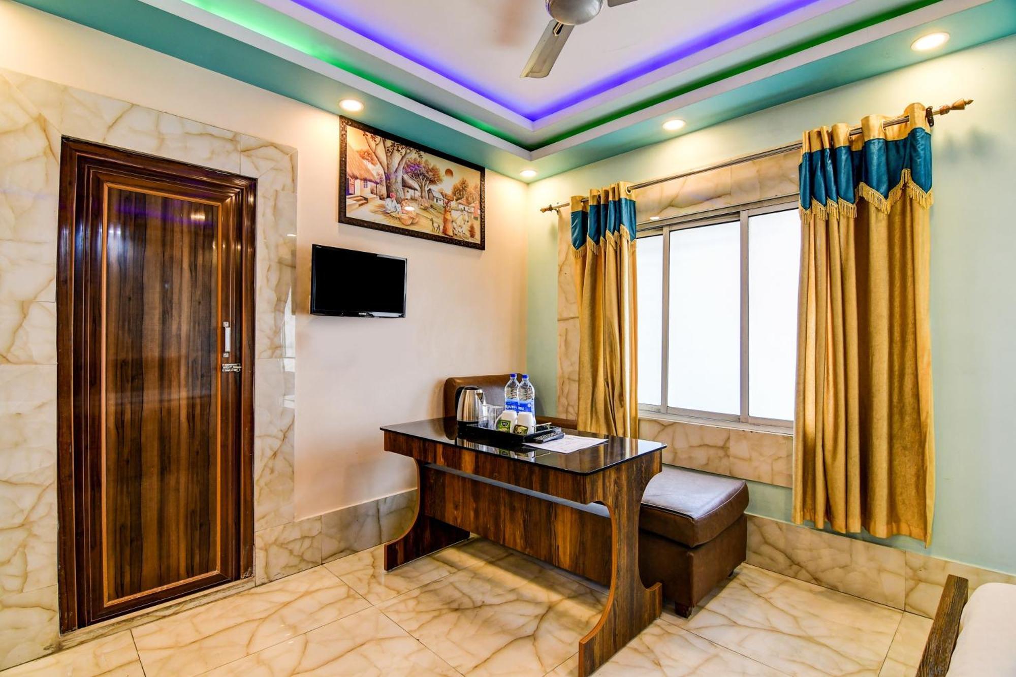 Super Collection O Raj Guest House Near Kolkata Airport Gauripur  Bagian luar foto