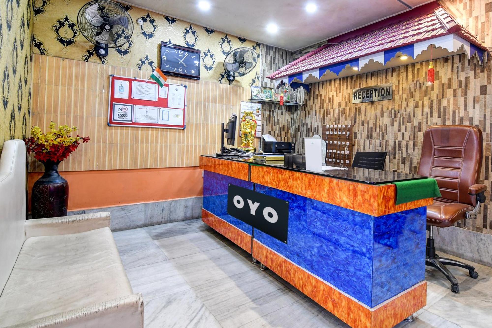 Super Collection O Raj Guest House Near Kolkata Airport Gauripur  Bagian luar foto